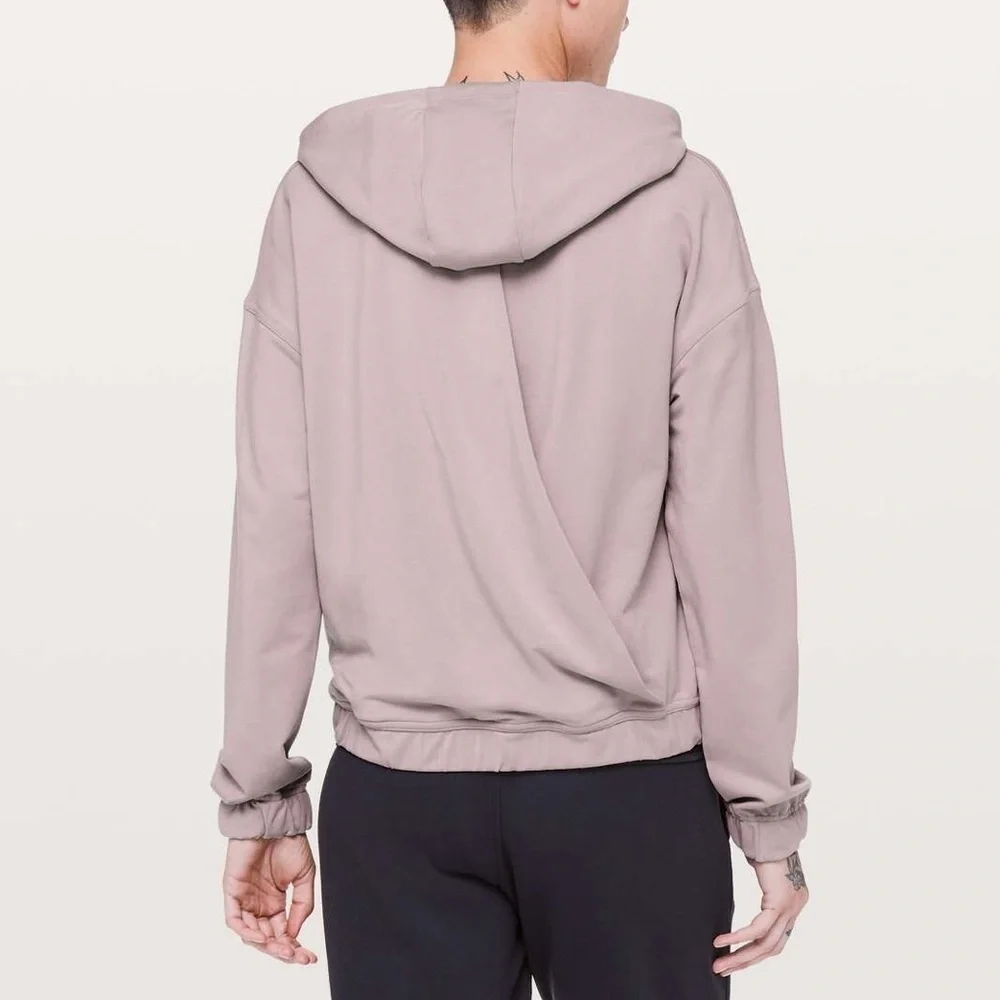 Lululemon Twisted and Tucked Blush Pink Pullover Hoodie Pump Cover Size 4